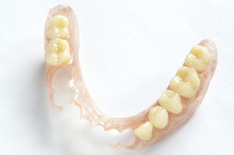 Removable-Dentures-768x511